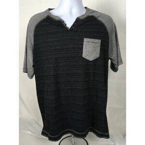 UnZipped T shirt Mens Size XL Gray Black Buttons 1 Front Pocket Short Sleeves